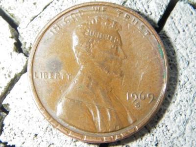 Pic 7.JPG (107.75 KiB) Viewed 3598 times This perticular penny has an imprint of the backside of another penny on it. Check out his forehead.