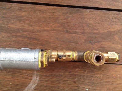 &quot;trigger&quot; --- not really its a zip gun design