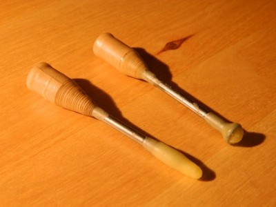 The two types of darts. I found that pointy ones were wildly inaccurate and head first ones were decent.